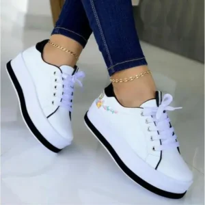 Ramboappliance Women'S Fashion Round Toe Thick Sole Shallow Lace-Up Casual Sneakers