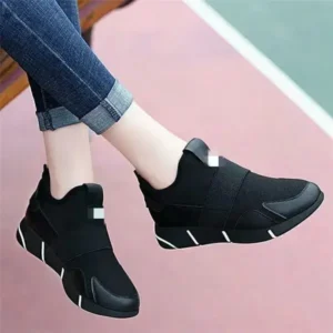 Ramboappliance Women Fashion Slip On Round-Toe Shoes