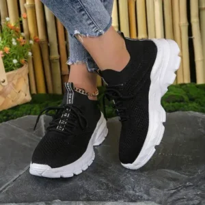 Ramboappliance Women Fashionable Casual Solid Color Lace-Up Sneakers